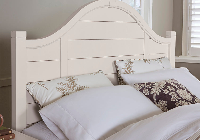 Bungalow Lattice Bed