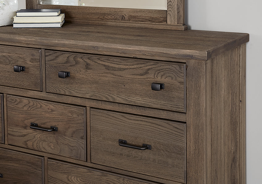DRESSER - 7 DRWR