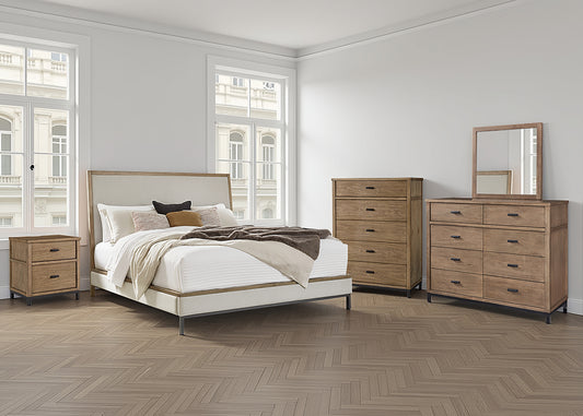 Tomtyn  Upholstered Bed