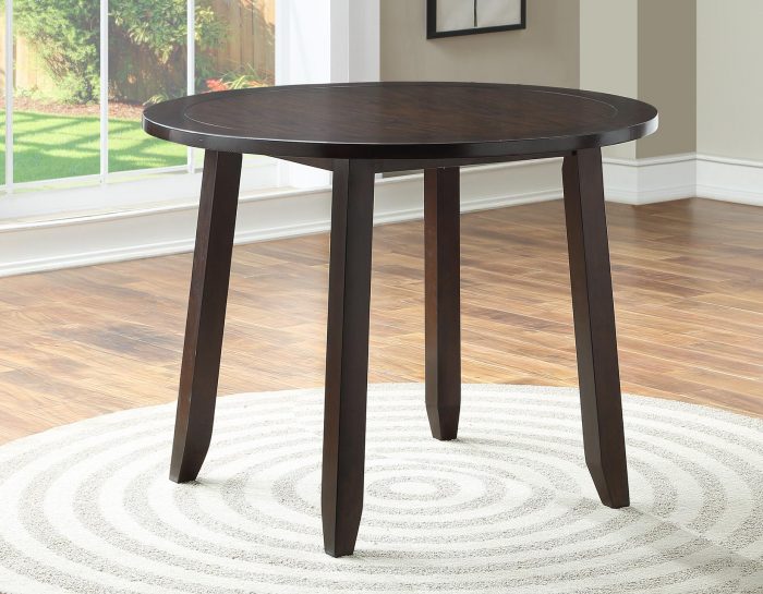 Yorktown Dining Set